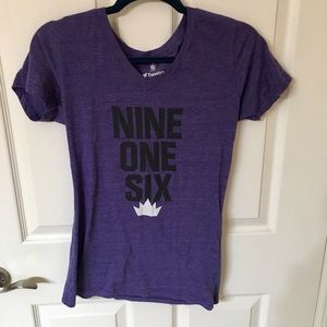 Sacramento Kings 916 V-neck